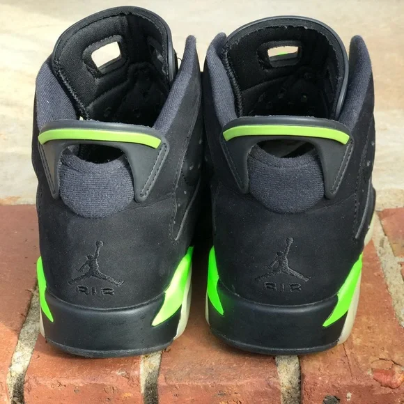 Air Jordan Retro 6 Electric Green GS Size 5.5Y / 7 Wmns